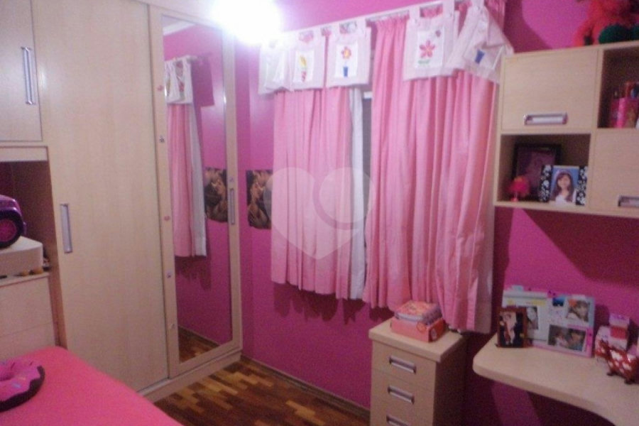 Sobrado à venda com 3 quartos, sendo 1 suíte, em Vila Guilherme, São Paulo, SP
