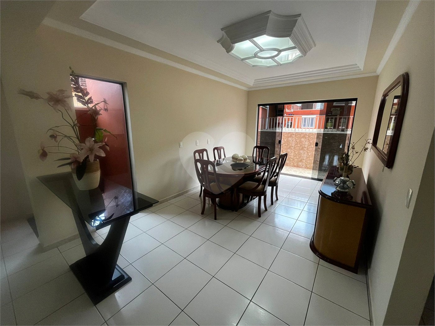Casa à venda com 3 quartos, sendo 1 suíte, em Jardim Itália, Itapetininga, SP