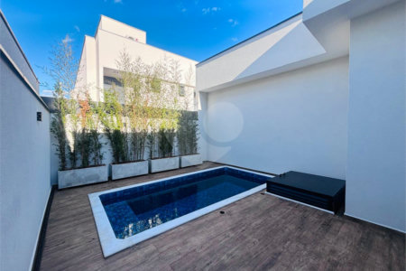Casa à venda com 3 suítes no condomínio Residencial Chácara Ondina, Sorocaba - SP