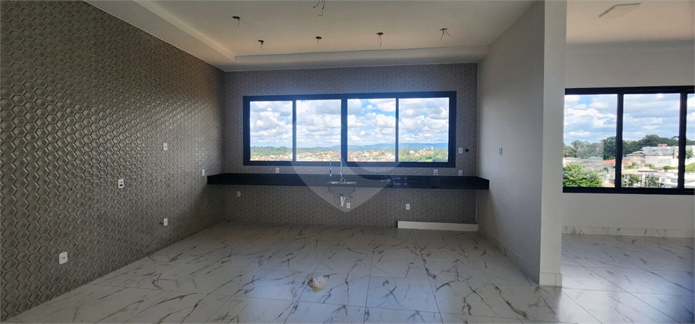 Casa à venda ou para alugar com 4 suítes no condomínio Residencial Delle Stelle, Louveira - SP