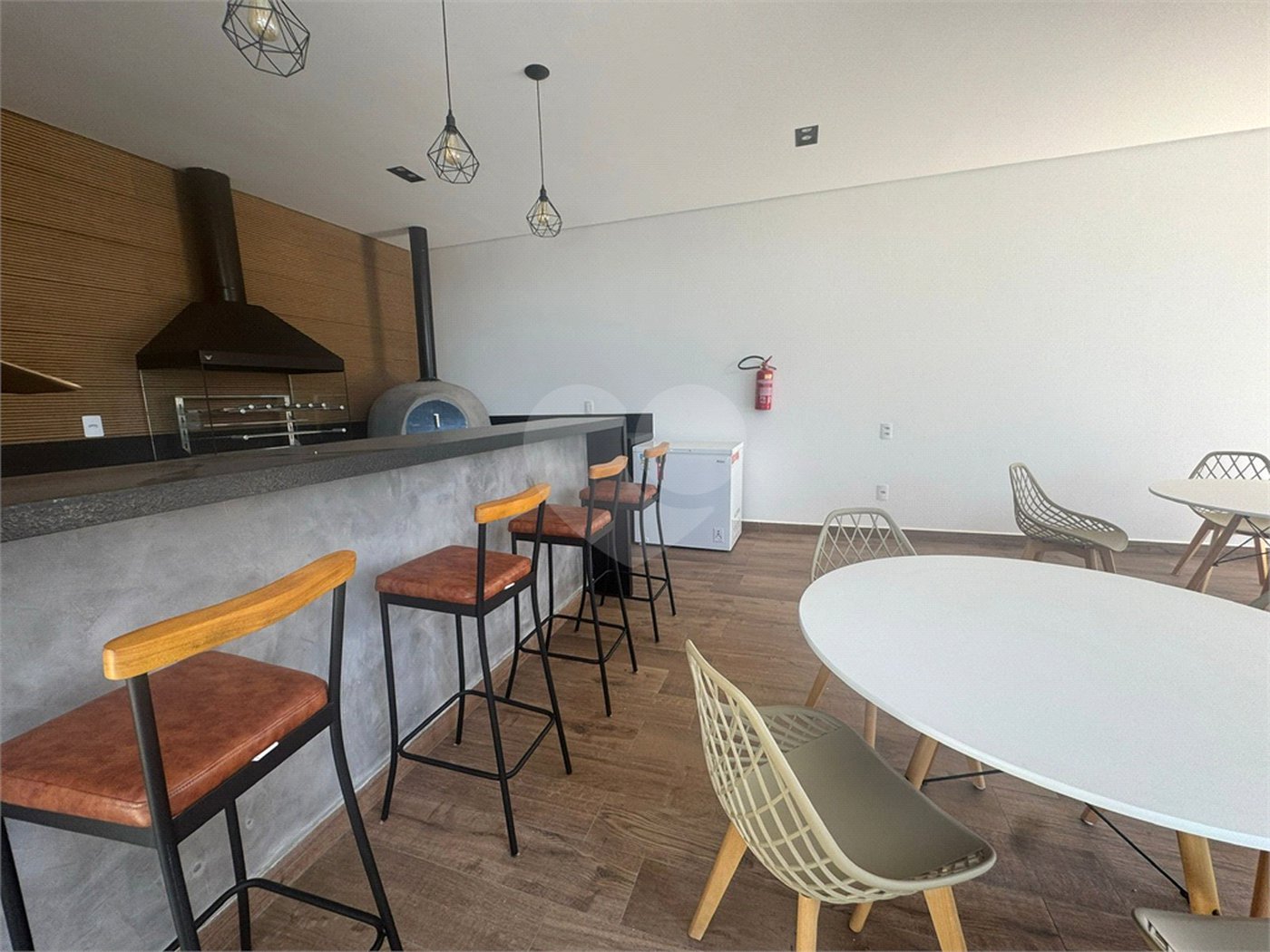 Apartamento à venda ou para alugar com 3 suítes em Parque Campolim, Sorocaba, SP