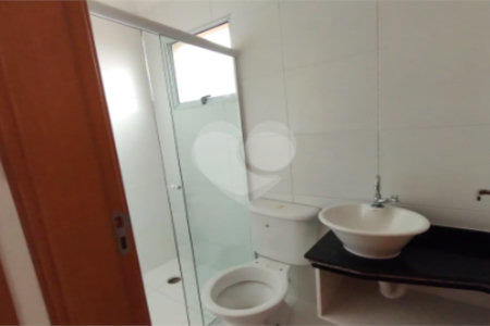 Casa para alugar com 2 suítes no condomínio Residencial Atucuri, São Paulo - SP