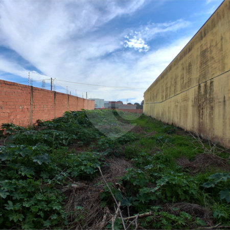Terreno à venda em Vila Nastri, Itapetininga, SP