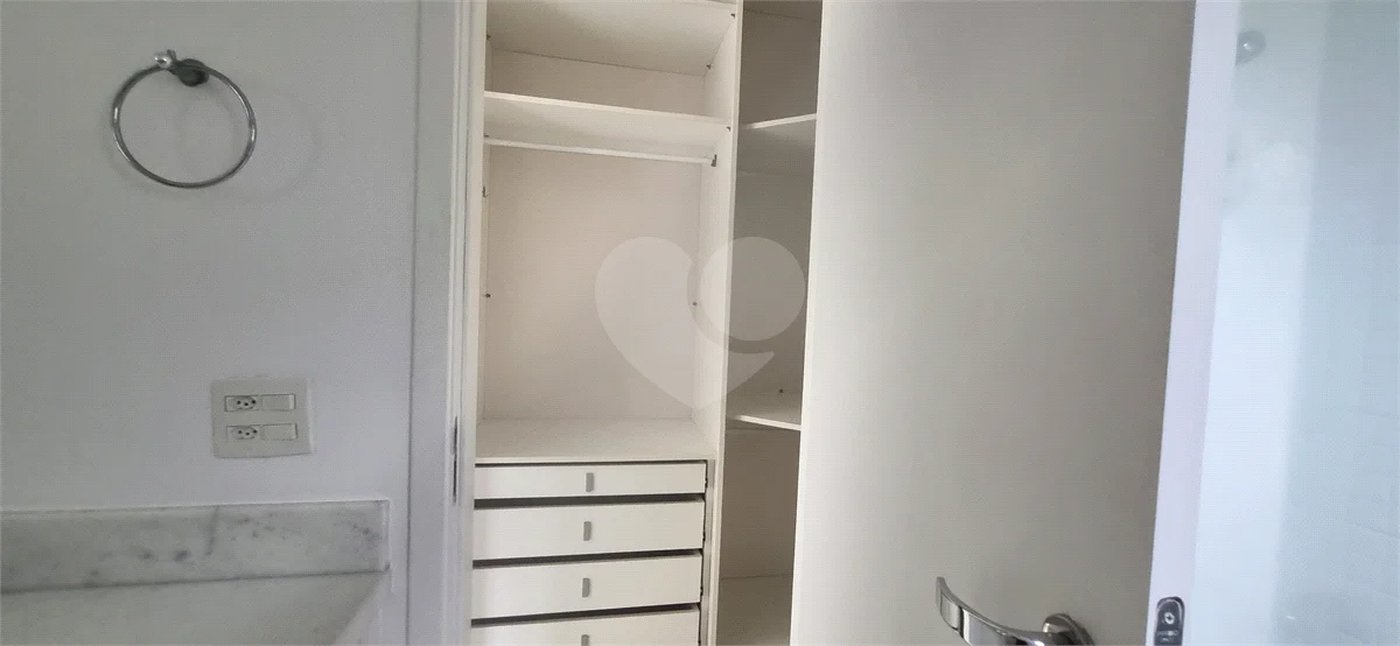 Lindo sobrado com 3 dormitórios (1 suíte com closet) e a.c. em todos os ambientes. à venda, 150 m², por R$ 960.000,00 no condomínio Casa Bella, em Indaiatuba/SP.