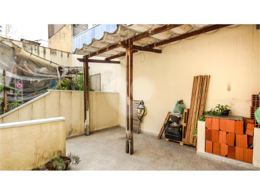 Prédio à venda com 5 quartos em Santa Teresinha, São Paulo, SP