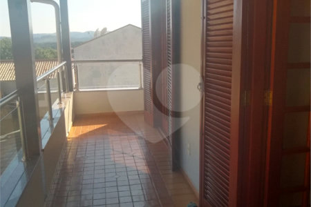 Casa à venda com 3 quartos, sendo 1 suíte,  no condomínio Residencial Grape Village, Vinhedo - SP