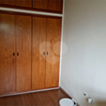 Sobrado à venda ou para alugar com 3 quartos, sendo 1 suíte, em Horto, São Paulo, SP
