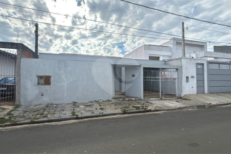 Casa à venda com 3 quartos em Vila Costa e Silva, Indaiatuba, SP