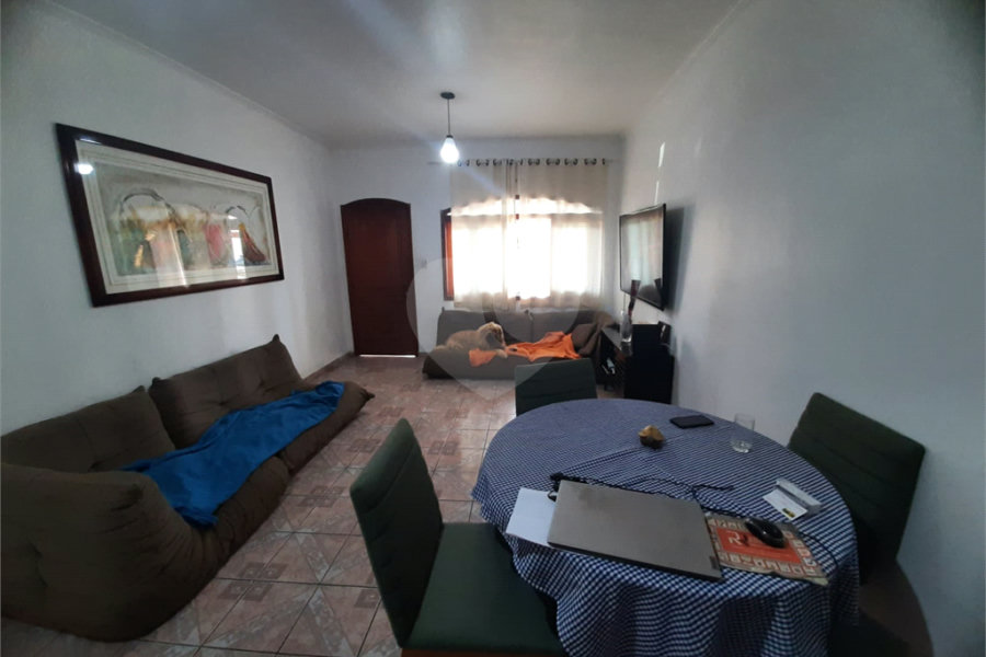 Casa à venda com 3 quartos, sendo 1 suíte, no condomínio Cantareira Park, São Paulo - SP