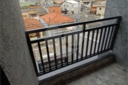 Sobrado à venda com 3 quartos, sendo 1 suíte, em Vila Marina, São Paulo, SP