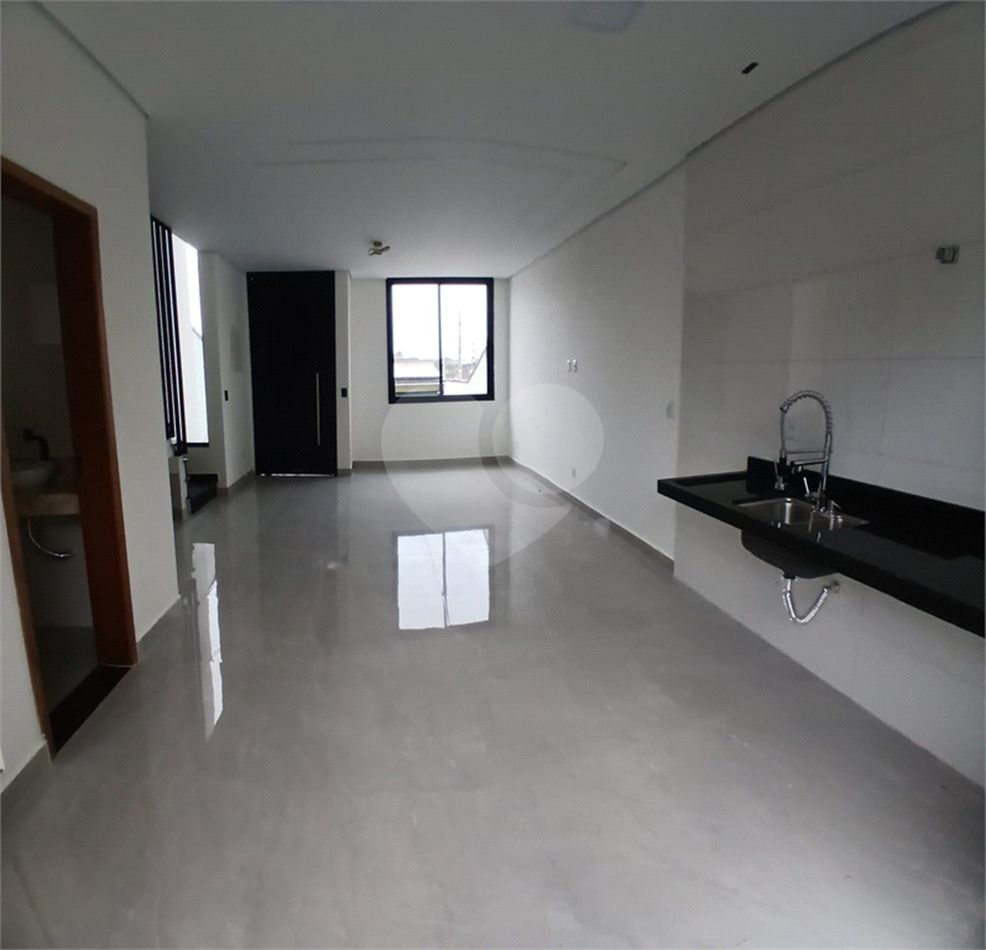 Casa à venda com 2 suítes em Vila Brasileira, Mogi das Cruzes, SP