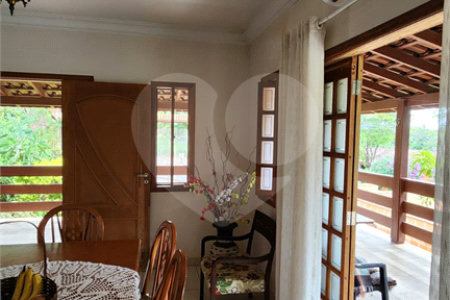 Chácara à venda com 3 quartos, sendo 1 suíte, em Jardim Buru, Salto, SP