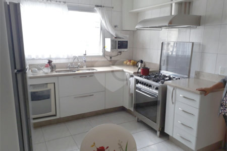 Cobertura à venda com 4 quartos, sendo 3 suítes, em Campo Belo, São Paulo, SP