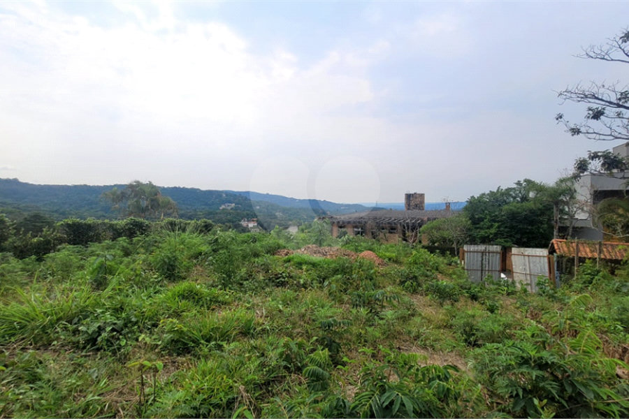 Terreno à venda no condomínio Alpes da Cantareira, Mairiporã - SP