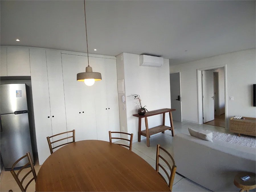 Apartamento à venda ou para alugar com 1 suíte em Jardim das Bandeiras, São Paulo, SP