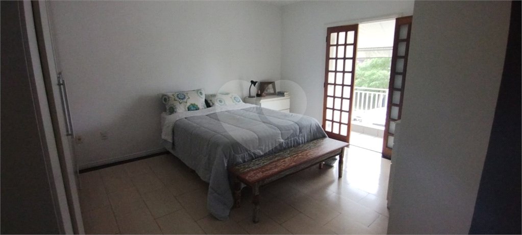 Casa à venda com 4 quartos, sendo 1 suíte, em Jardim Guadalajara, Sorocaba, SP