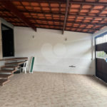 Sobrado à venda com 3 quartos, sendo 1 suíte, em Lopes de Oliveira, Sorocaba, SP