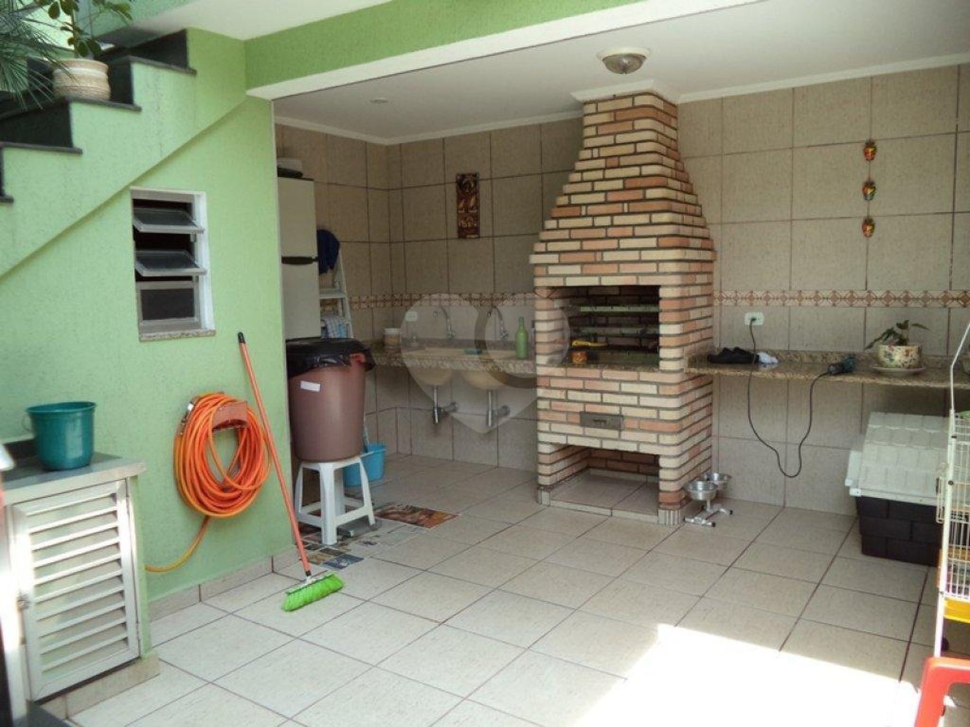Sobrado à venda com 4 quartos, sendo 1 suíte,  em Parque Edu Chaves, São Paulo, SP
