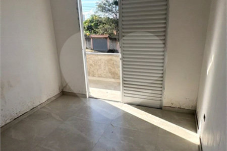 Casa à venda com 3 quartos, sendo 1 suíte, em Parque Interlagos, São José dos Campos, SP