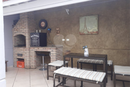 Sobrado à venda com 3 suítes em Vila Vitório Mazzei, São Paulo, SP