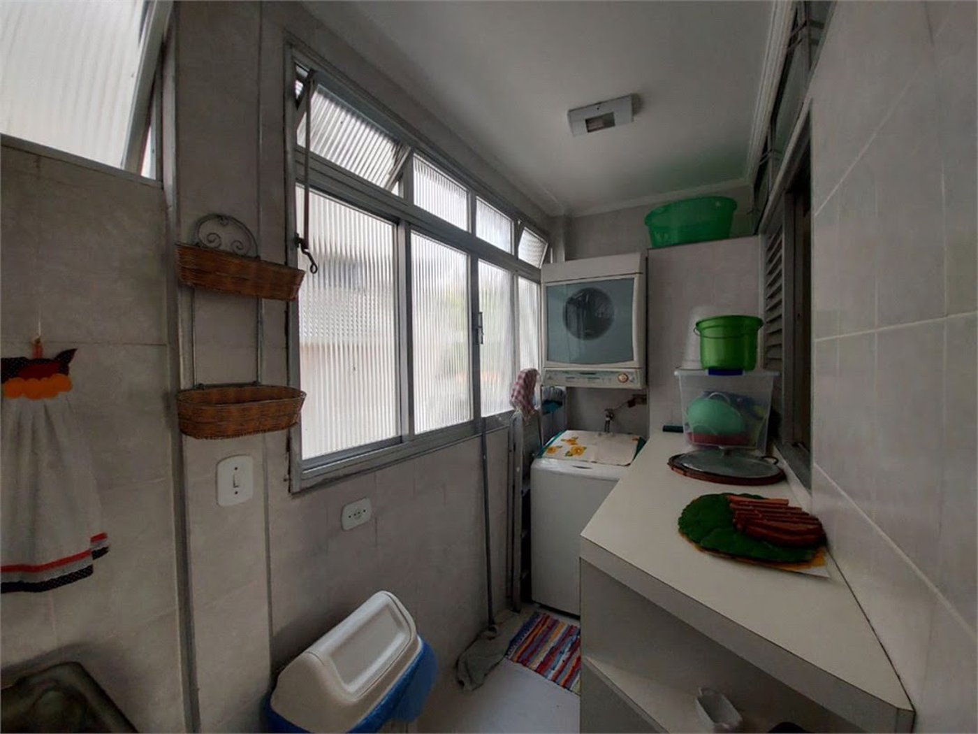 Apartamento Residencial à venda, Jardim Três Marias, Guarujá - AP1018.