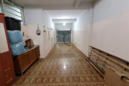 Sobrado à venda com 4 quartos em Vila Jurema, Ferraz de Vasconcelos, SP