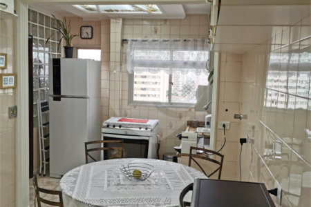 Cobertura à venda com 3 quartos em Vila Gumercindo, São Paulo, SP