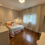 Casa à venda com 3 suítes no condomínio Hills, Arujá - SP