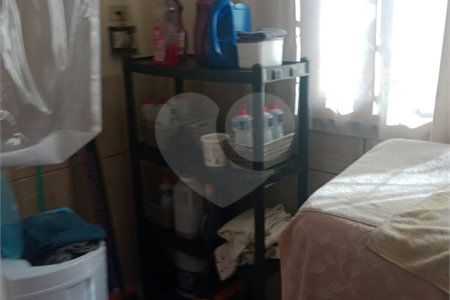 Casa à venda com 3 quartos, sendo 1 suíte,  no Centro, Mogi das Cruzes, SP