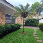 Casa Térrea à venda com 4 quartos, sendo 3 suítes, em Jardim Morumbi, São Paulo, SP