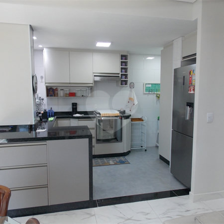 Confortável apartamento no Jardim Floresta em Aibaia sp