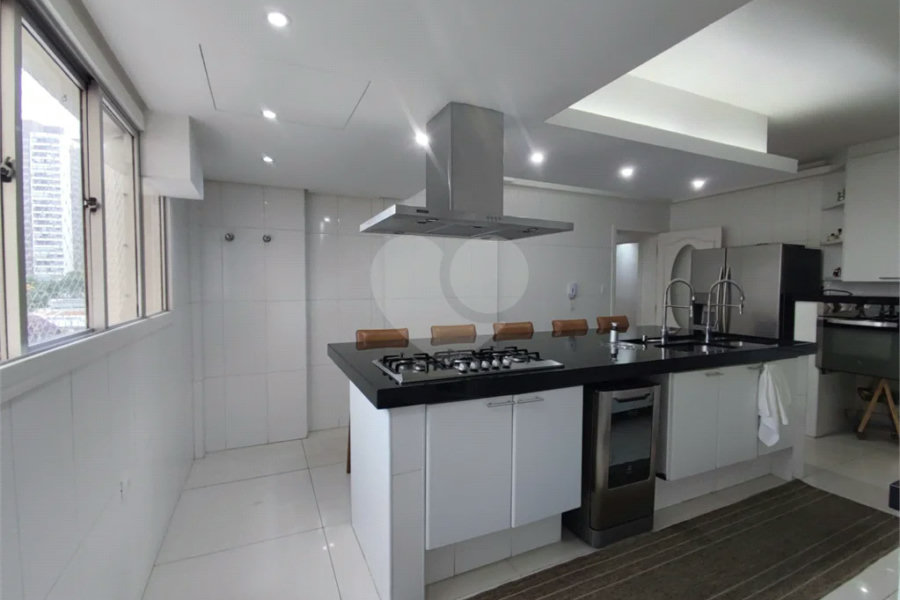 Apto 198m² Totalmente reformado - Vila Mascote
