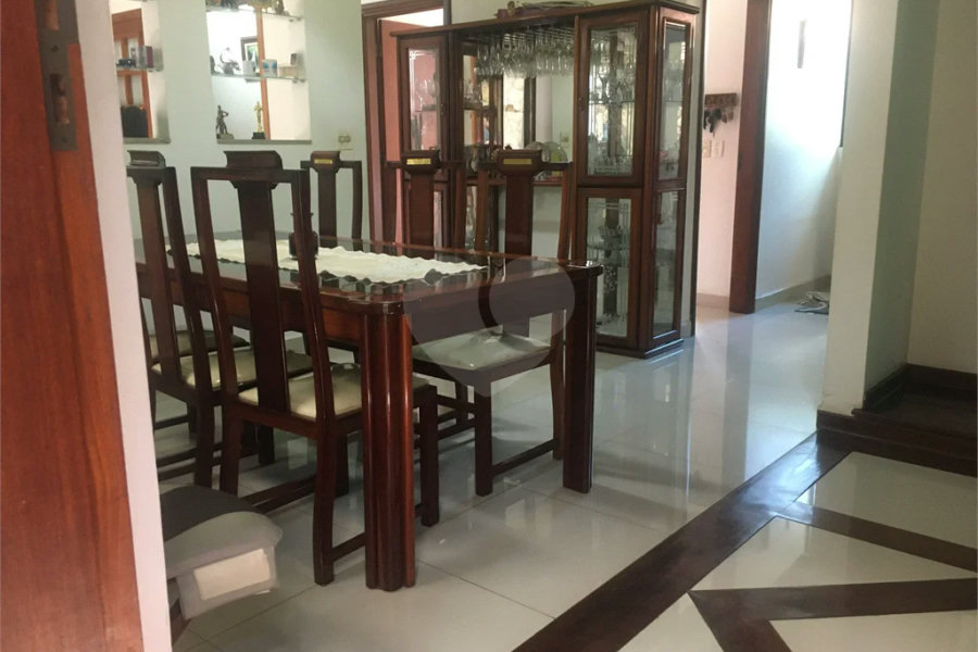 São Dimas - Excelente casa no bairro São Dimas.