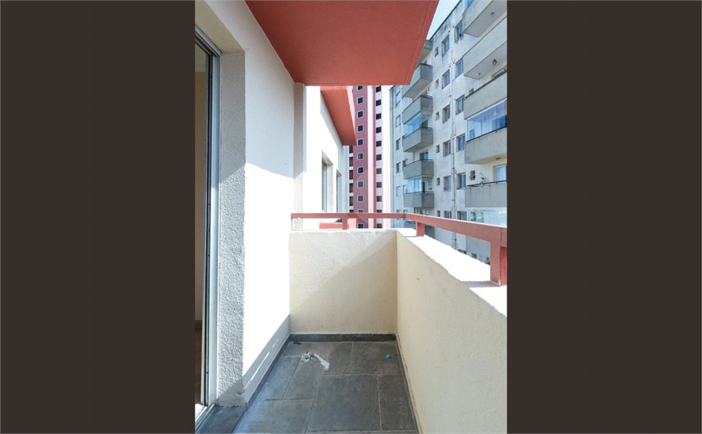 Apartamento à venda com 3 quartos, sendo 1 suíte, em Jardim Marajoara, São Paulo, SP