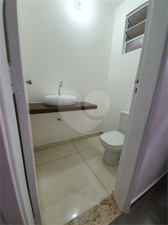 Sobrado à venda com 4 quartos em Santa Terezinha, São Paulo, SP