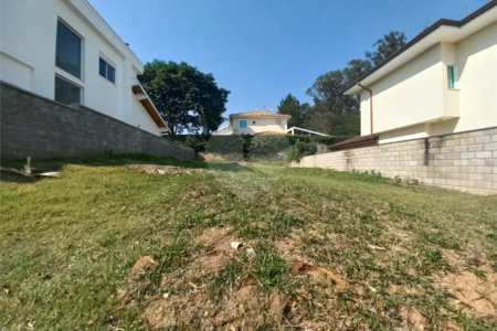 Terreno à venda em Via Castelli, Louveira, SP