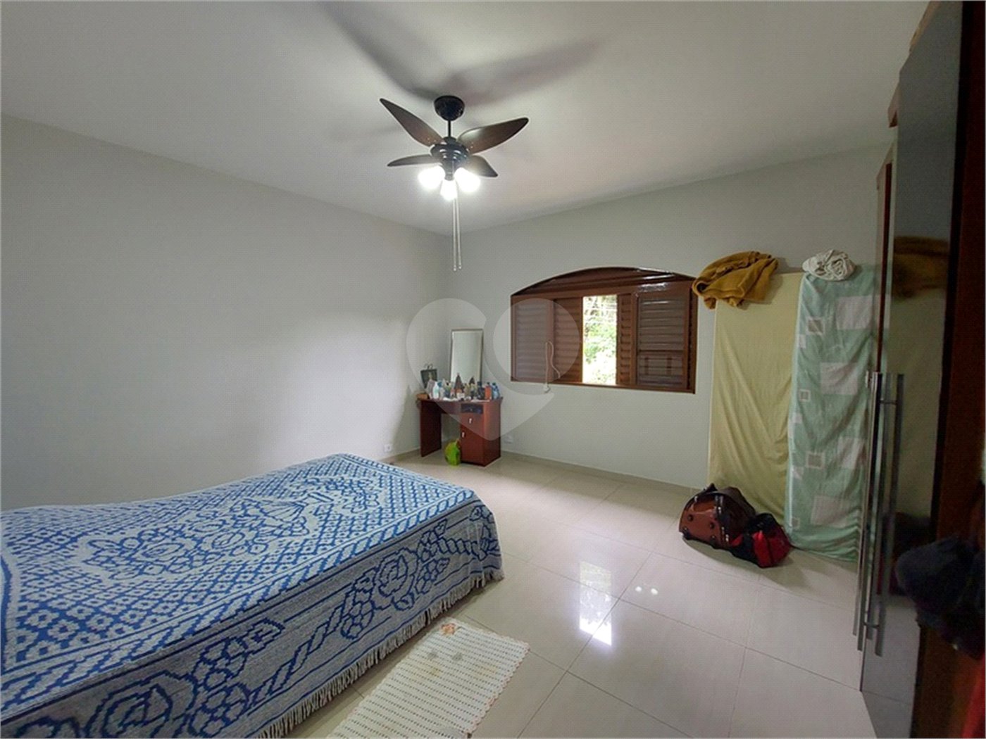 Casa à venda com 5 quartos, sendo 3 suítes, no Centro, Mairiporã, SP