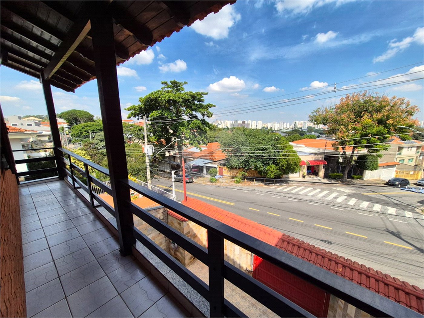 Casa à venda com 3 quartos, sendo 1 suíte, em Parque São Domingos, São Paulo, SP
