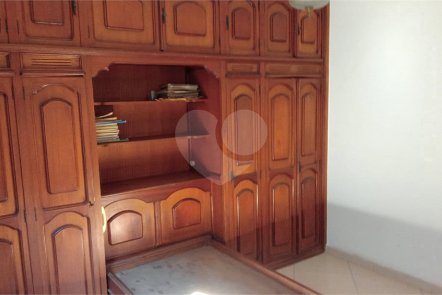 Sobrado à venda com 4 quartos, sendo 1 suíte, em Vila Rosália, Guarulhos, SP