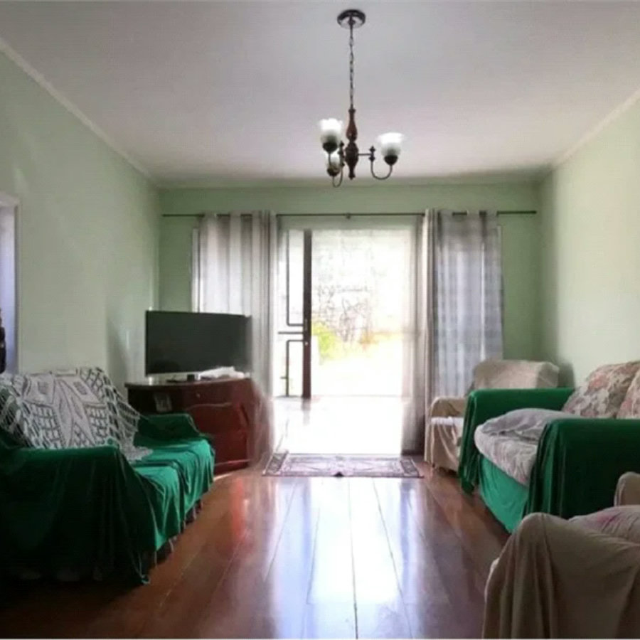 Casa à venda com 3 suítes em Jardim Namba, São Paulo, SP