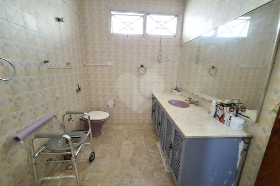 Casa à venda com 4 quartos, sendo 1 suíte, em Água Fria, São Paulo, SP