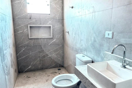Casa à venda com 2 quartos, sendo 1 suíte,  em Portal das Araras, Três Lagoas, MS