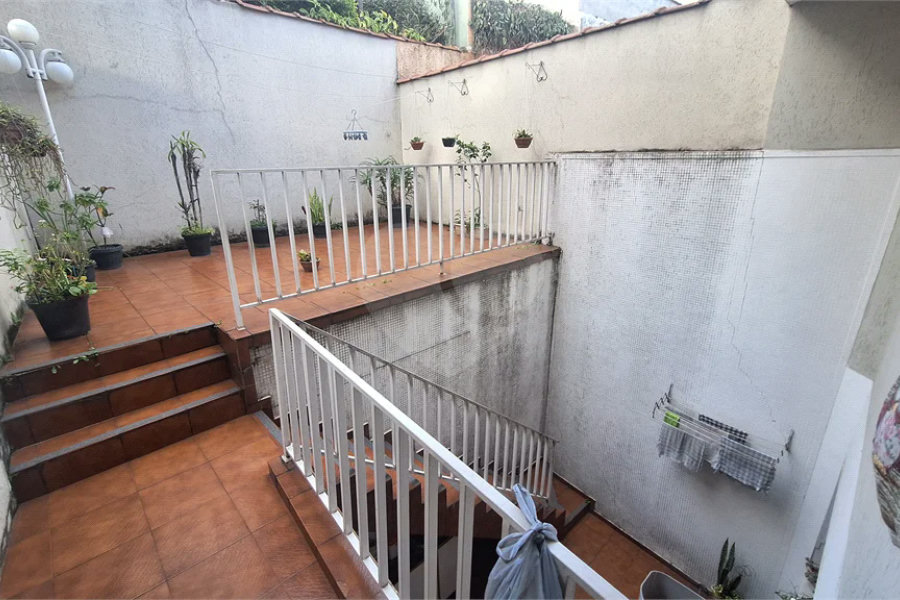 Casa à venda com 4 quartos, sendo 1 suíte,  em Vila Guilherme, São Paulo, SP