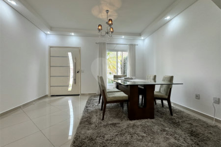 Casa à venda com 3 suítes no condomínio Ibiti Royal, Sorocaba - SP