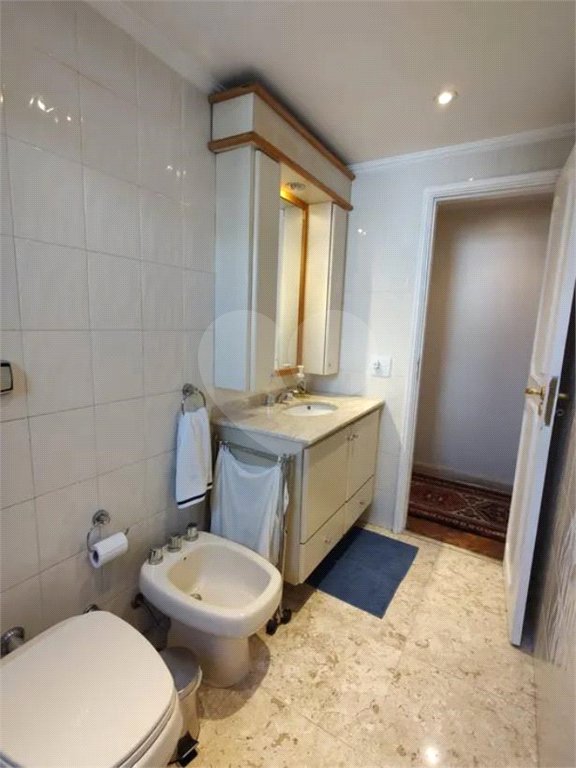 Apartamento à venda com 4 quartos, sendo 1 suíte, em Brooklin Paulista, São Paulo, SP