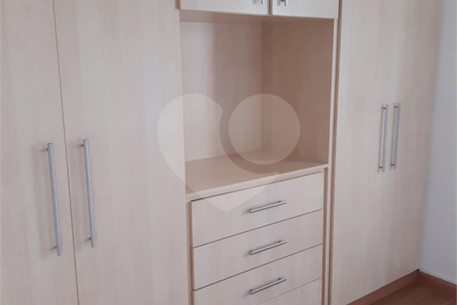 Apartamento à venda com 2 quartos em Vila Guarani, São Paulo, SP