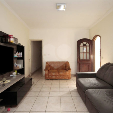 Sobrado à venda com 3 quartos em Vila Dom Pedro I, São Paulo, SP