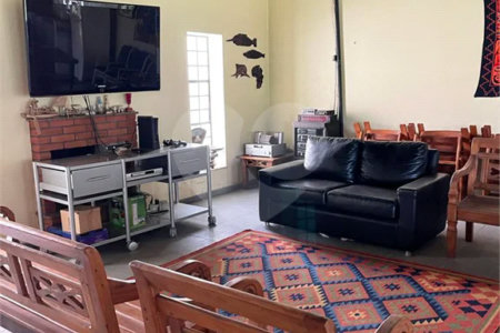 Casa à venda com 6 quartos, sendo 3 suítes, em Chácara Malota, Jundiaí, SP