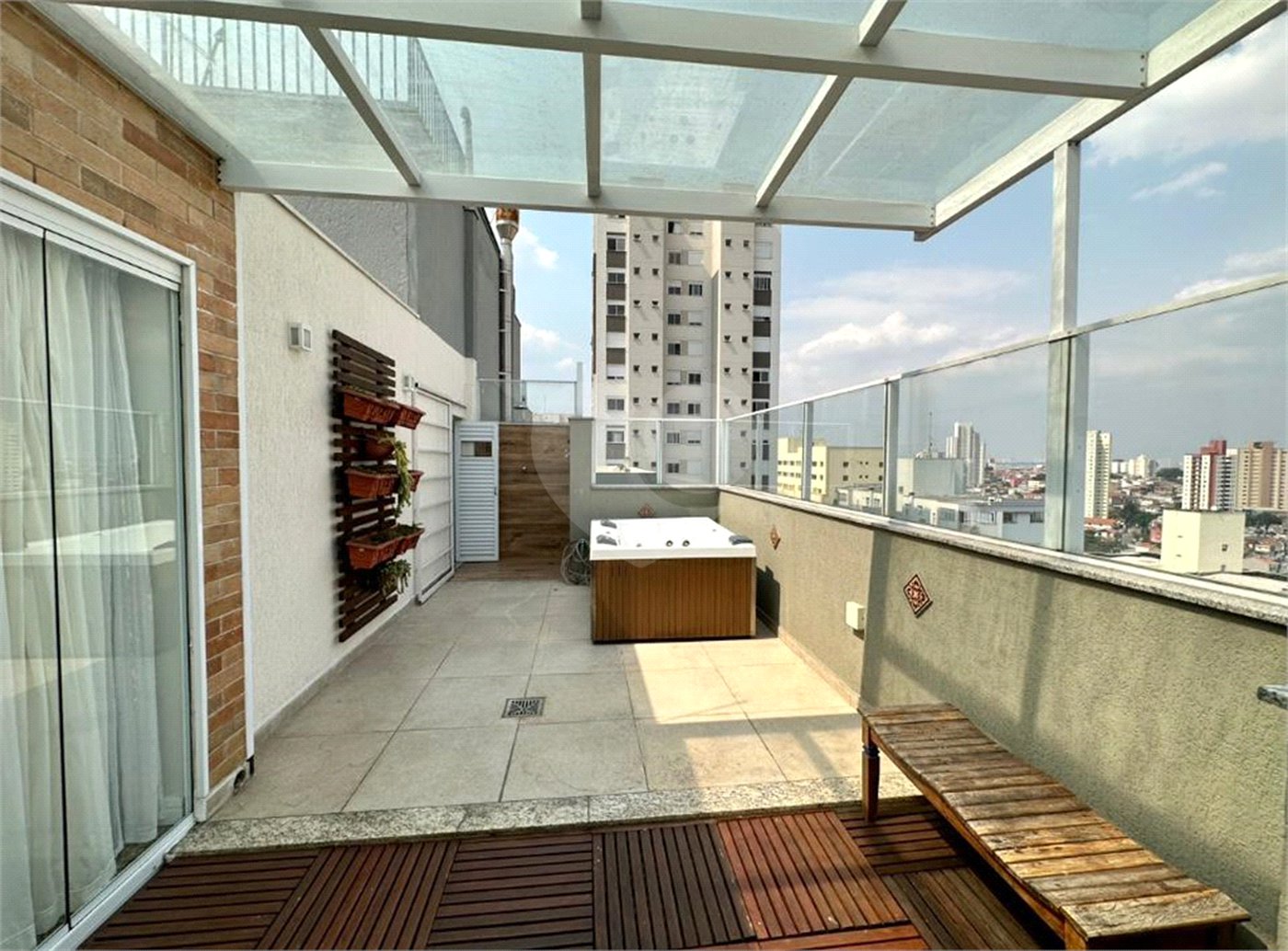 Apartamento à venda com 2 quartos, sendo 1 suíte, em Vila Mazzei, São Paulo, SP