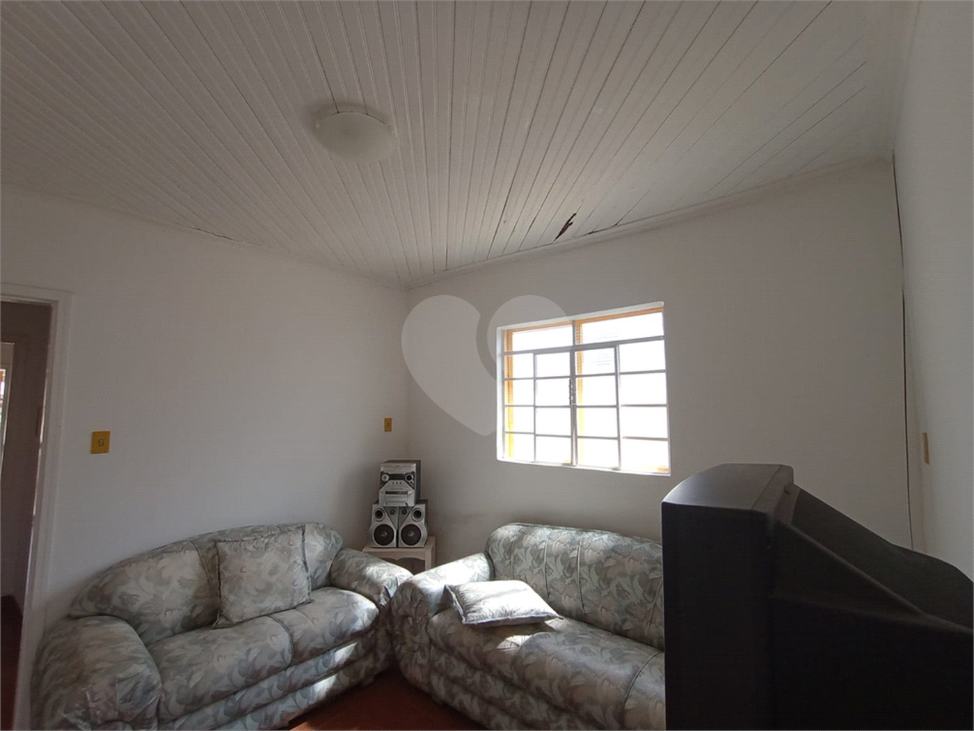 Casa à venda com 2 quartos em Vila Messias, Alambari, SP